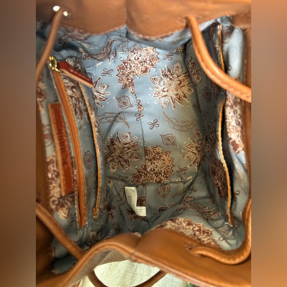 NWT - brand new HOBO Ramble genuine leather convertable purse and  backpack! - Picture 17 of 17